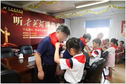 长沙南湖医院举办以“不忘初心,传承红色基因”讲座活动