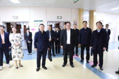 张灼华在长沙调研：以“同题共答”的担当精神，推进紧密型县域医共体建设